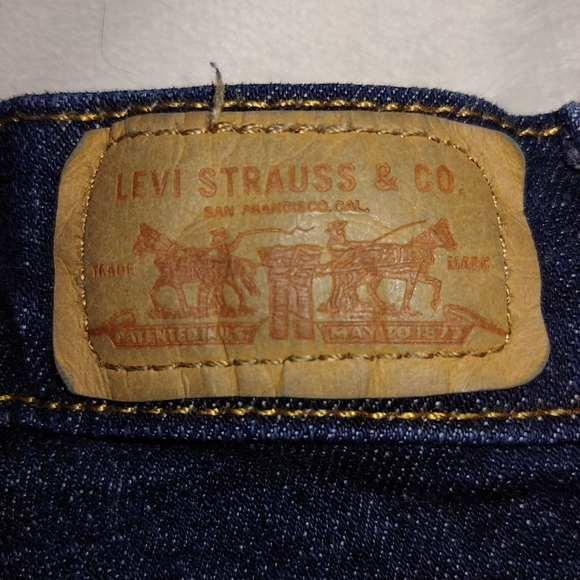 EUC Women’s Levi’s 529 Curvy Bootcut Jeans in Lunar Rising– Size 14 - Picture 10 of 11